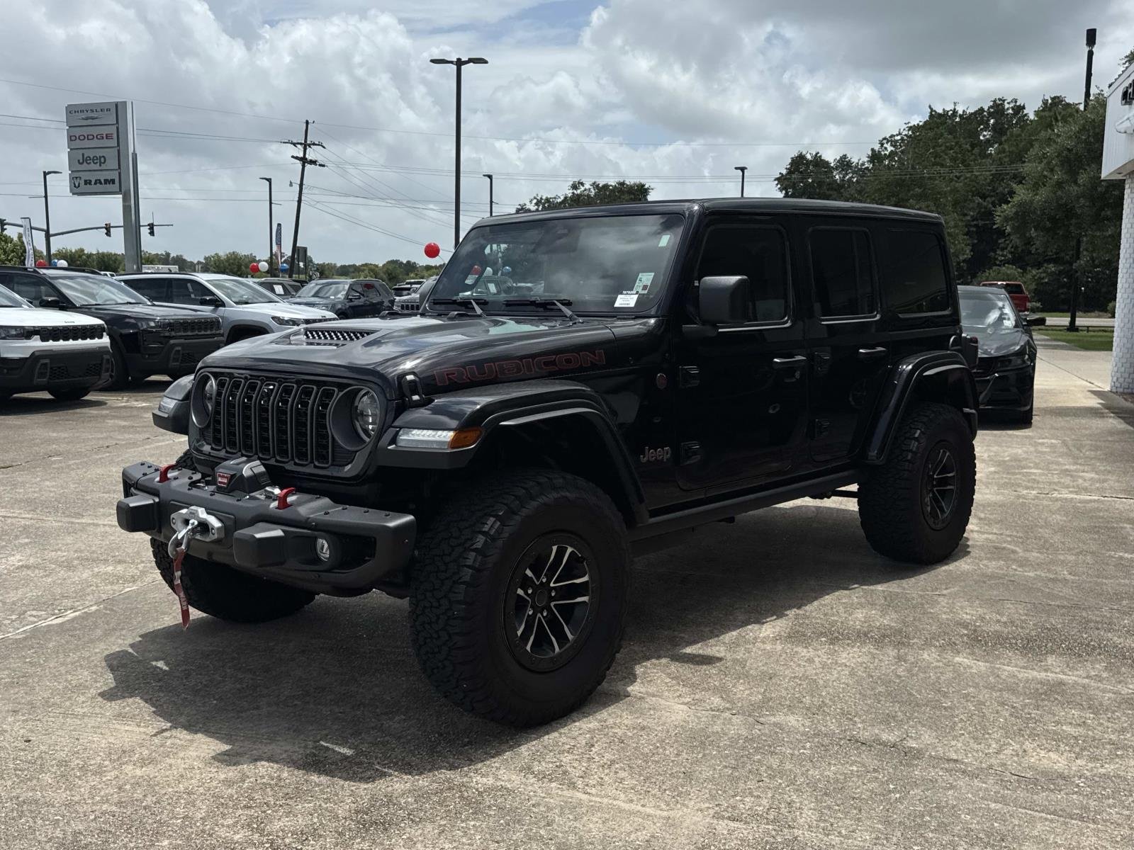 Used 2026 BLACK CLEARCOAT Jeep Rubicon X image 3