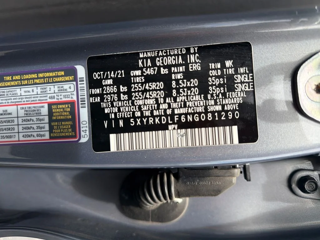 Used 2022 Everlasting Silver Kia X-Line SX Prestige image 35