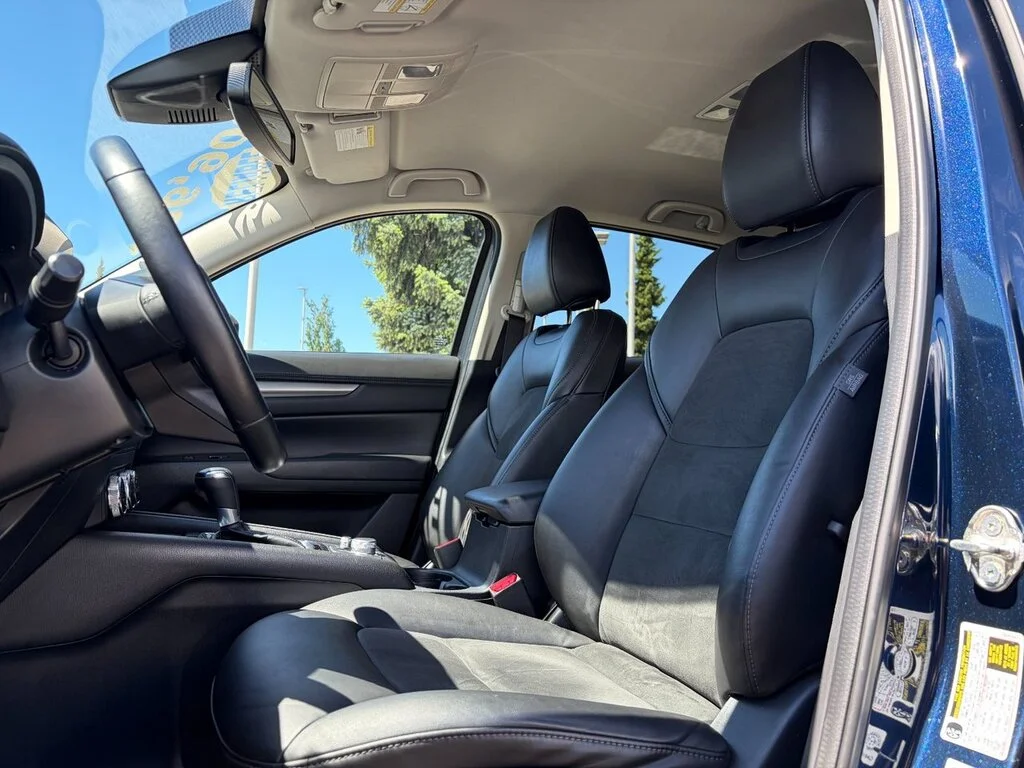 Used 2022  Mazda GS AWD at image 18