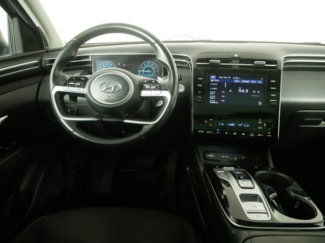 Used 2022 Shimmering Silver Hyundai SEL Convenience image 23