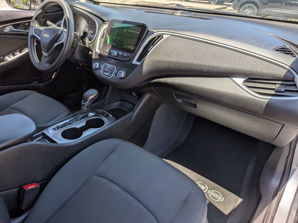 Used 2023 Gray Chevrolet LS image 32