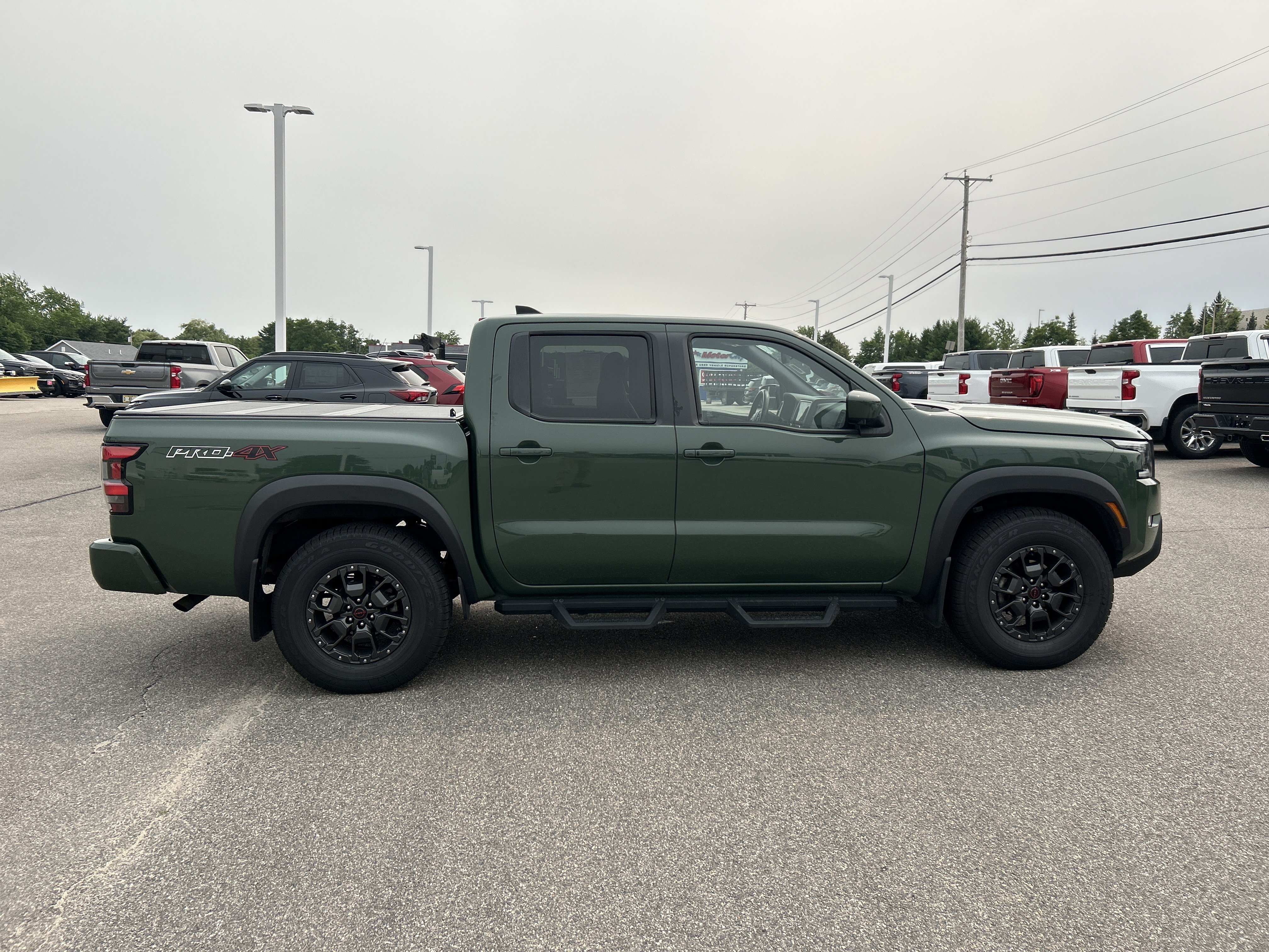 Used 2022 Tactical Green Metallic Nissan PRO-4X image 7