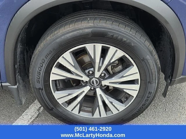 Used 2023 Blue Nissan SV image 19