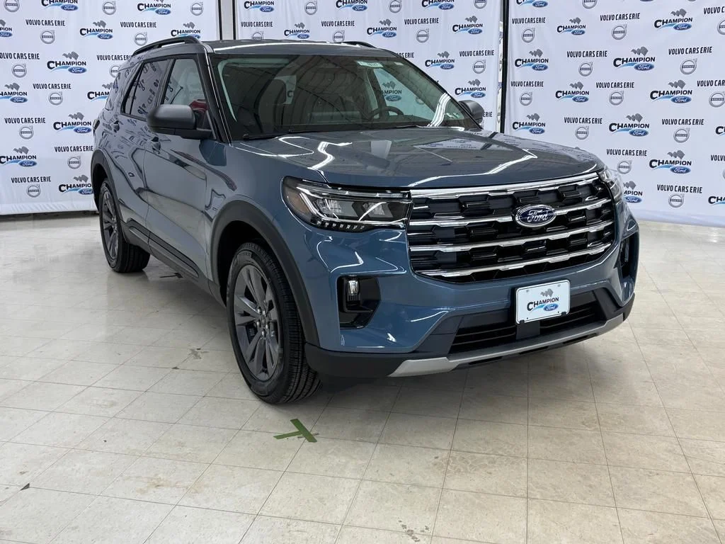 2026 Ford Explorer Active 4WD's photo