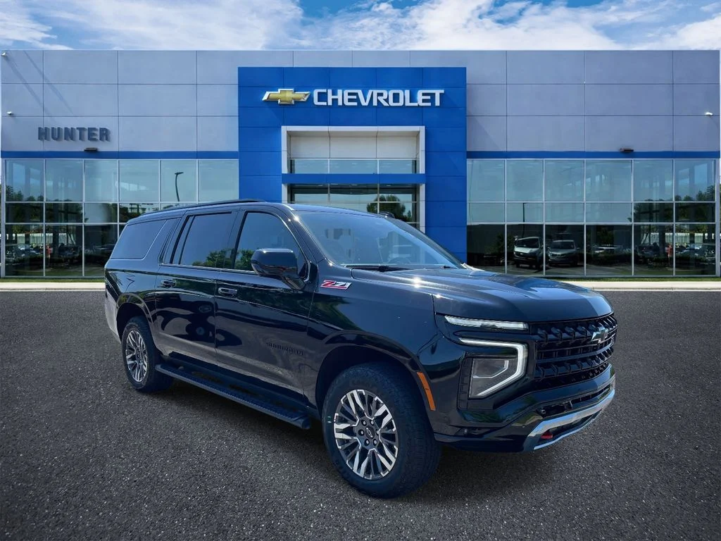 Used 2025 Black Chevrolet Z71 image 1