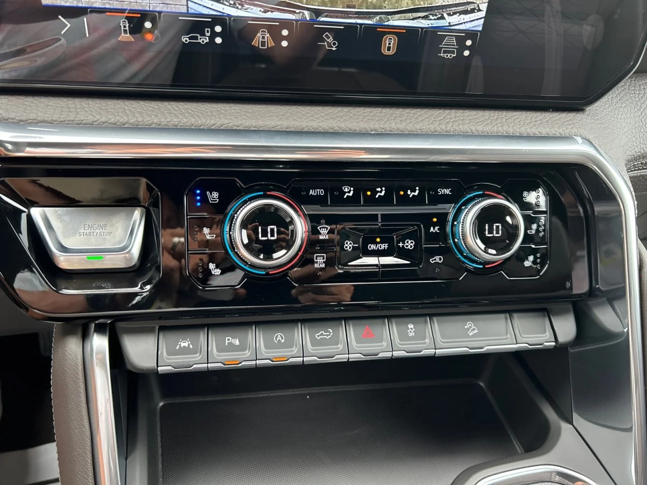 New 2026 Glacier White Tricoat GMC Denali image 13