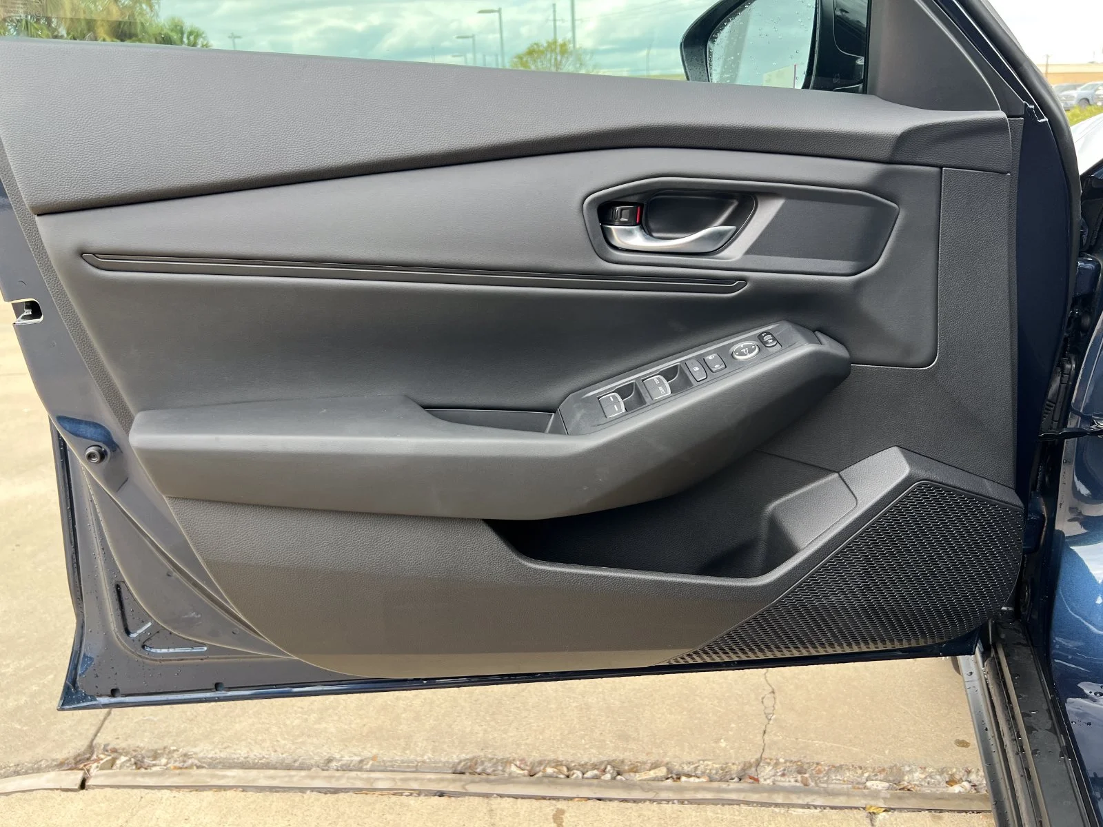 New 2026 Canyon River Blue Metallic Honda SE image 15