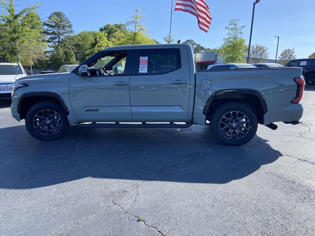 2025 Toyota Tundra Platinum - Photo 6