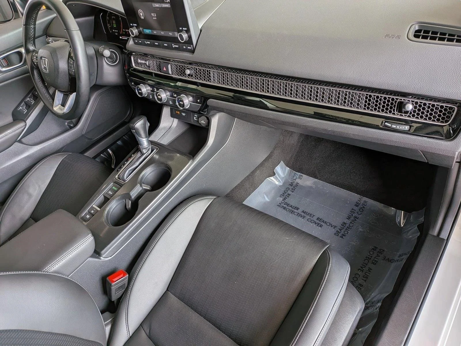 Used 2024 Platinum White Pearl Honda EX-L image 20