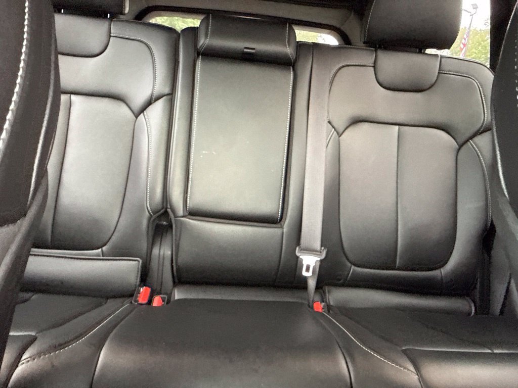 Used 2026 White Jeep Limited image 24