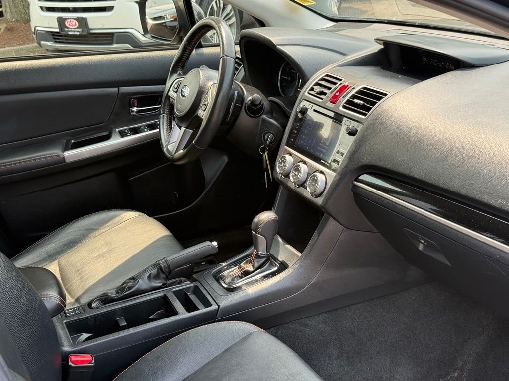 Used 2017 Gray Subaru 2.0i Limited image 29
