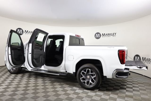 2026 GMC Sierra 1500 SLE - Photo 16