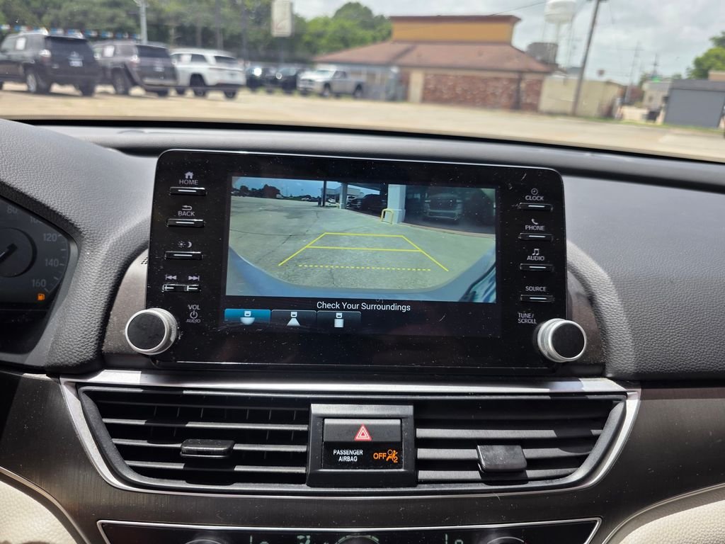 Used 2021 White Honda LX image 18