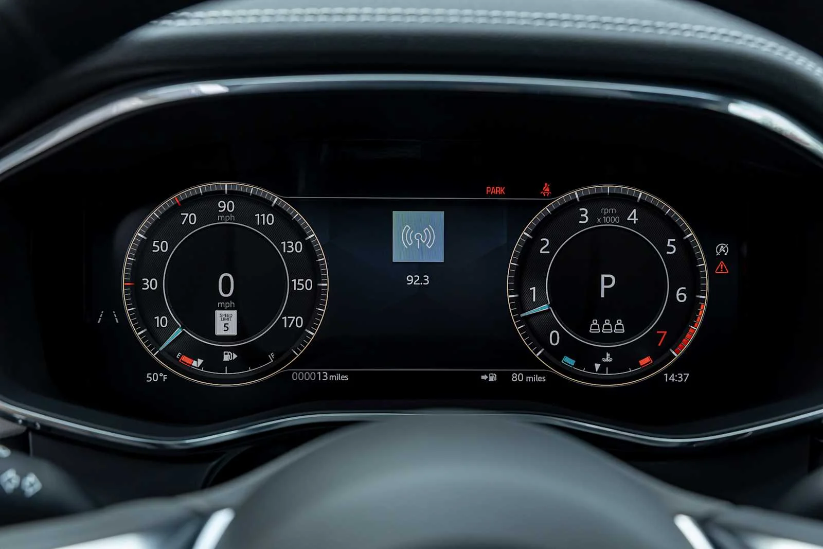 2026 Jaguar F-Pace R-Dynamic S - Photo 17