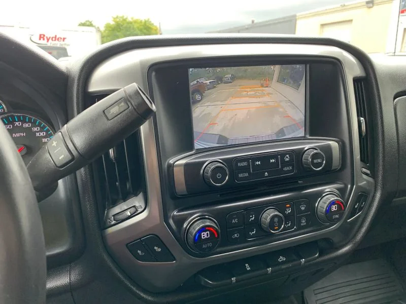 Used 2015 White Chevrolet LT Pickup 4D 6 1/2 ft image 33