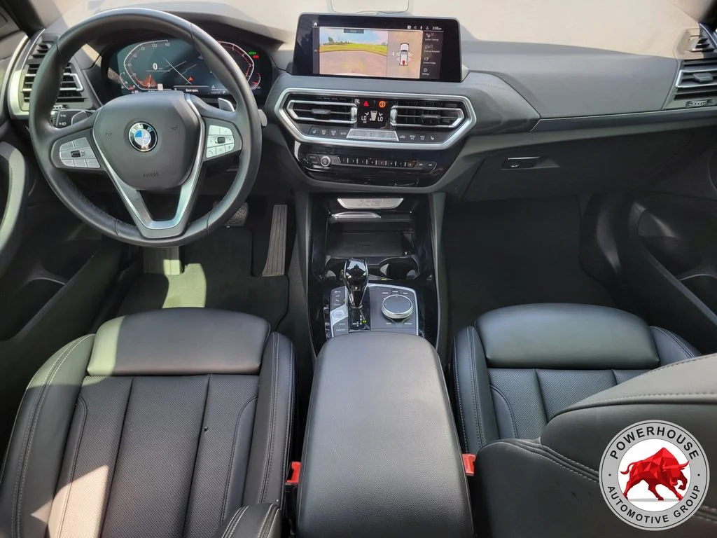 Used 2024 White BMW sDrive30i image 18