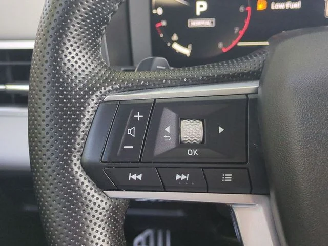 Used 2025 White Mitsubishi SEL image 20