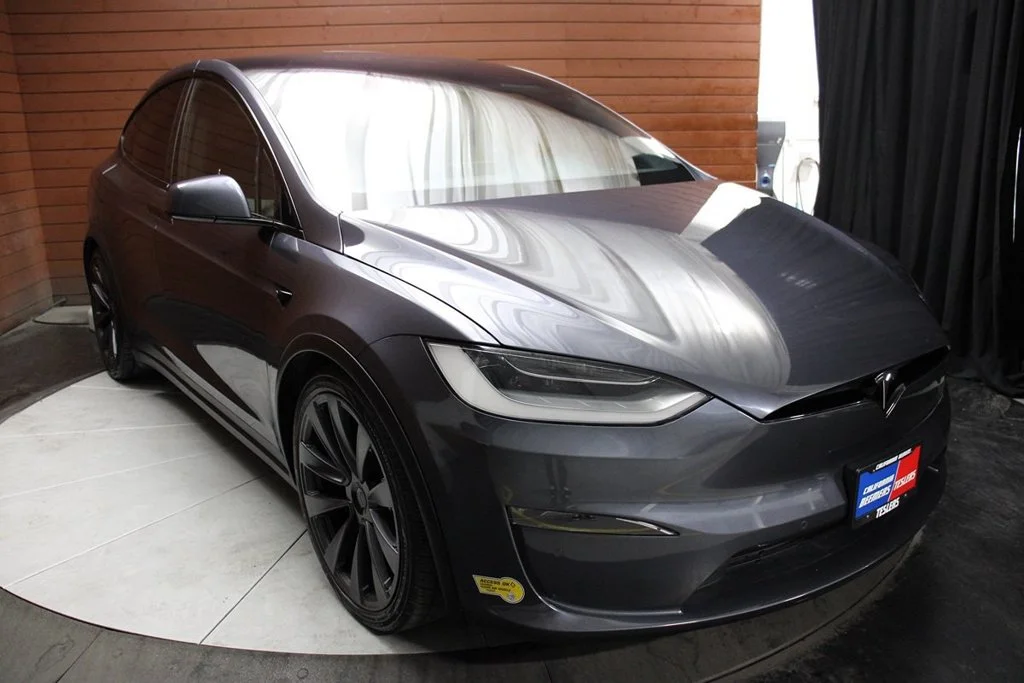 Used 2022 Solid Black Tesla Plaid image 34
