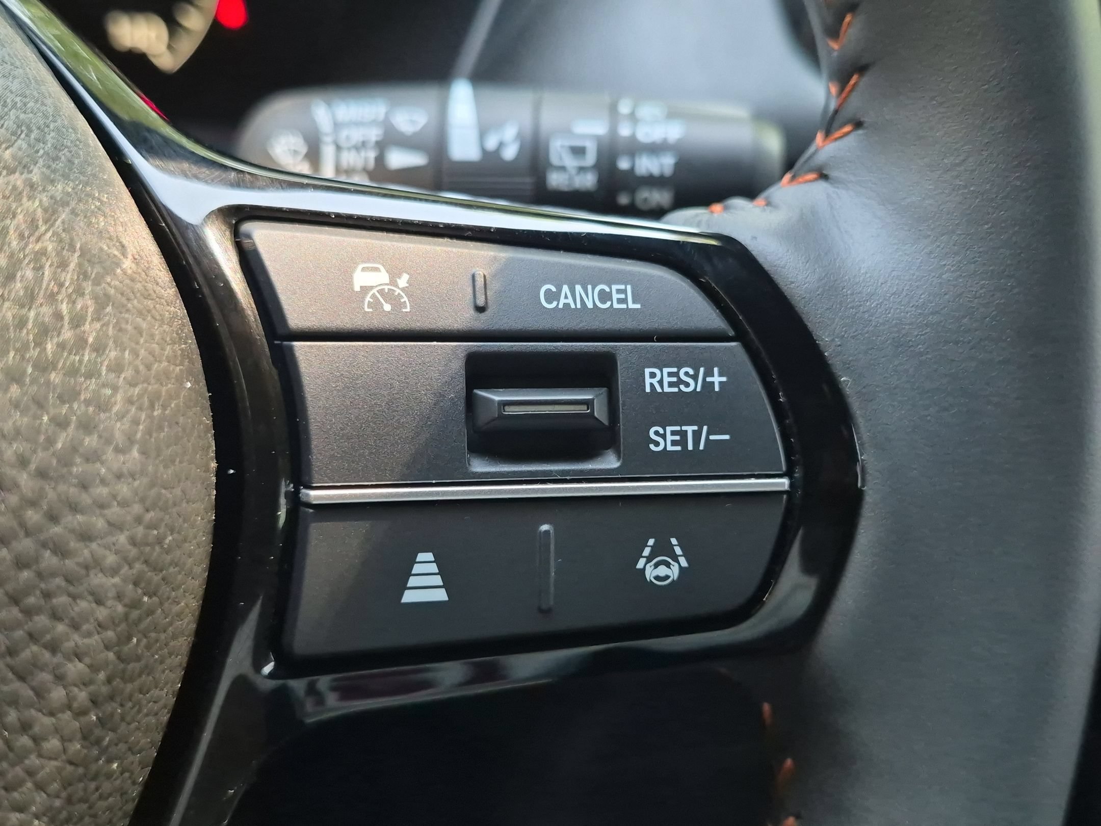 Certified Used 2024 Urban Gray Pearl Honda Sport AWD image 16