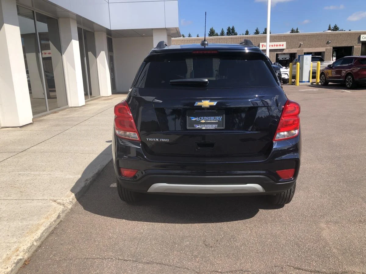 Used 2022 Blue Chevrolet Awd 4dr Lt image 7