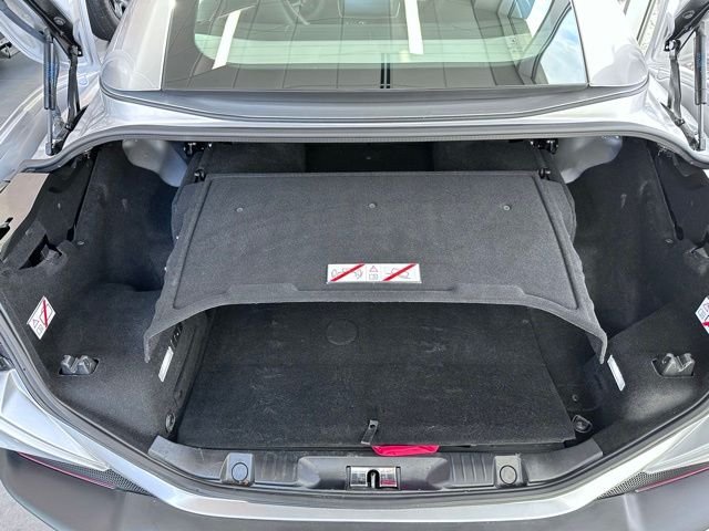 Used 2022 Silver Ferrari Base image 6