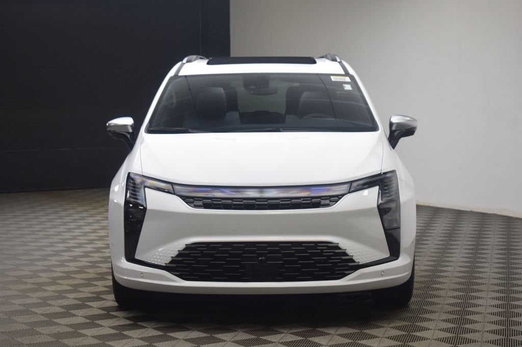 New 2027 Bright White Clear-Coat Exterior Paint Chrysler Pinnacle image 2
