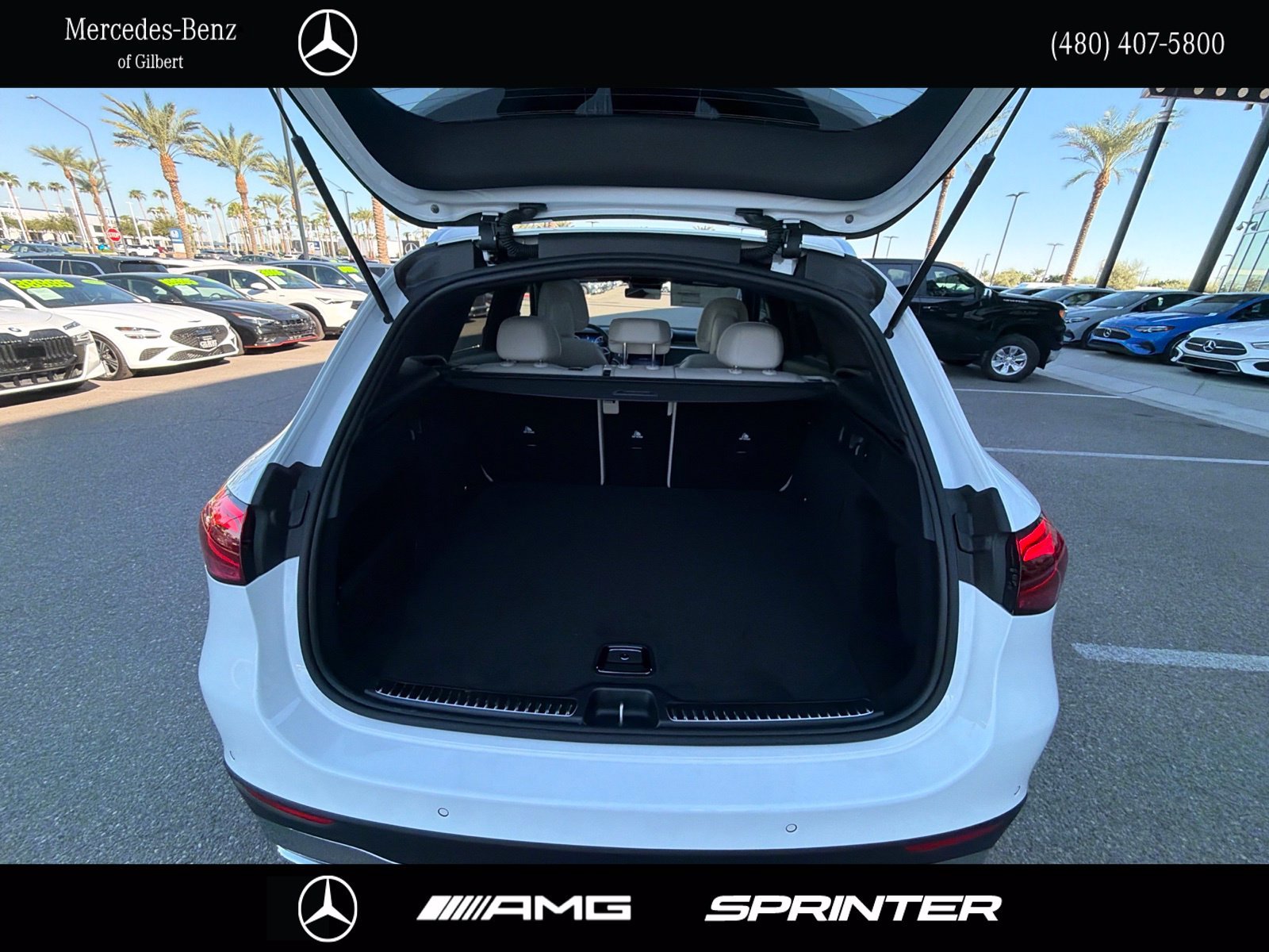 New 2027 Polar White Mercedes-Benz GLC 300 image 8