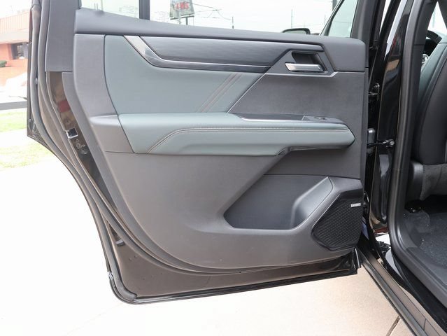2026 GMC Acadia AT4 - Photo 19