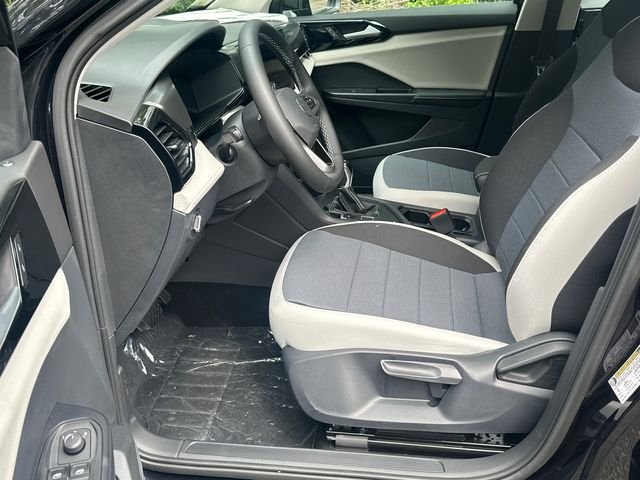 New 2026 Black Volkswagen 1.5T S image 9