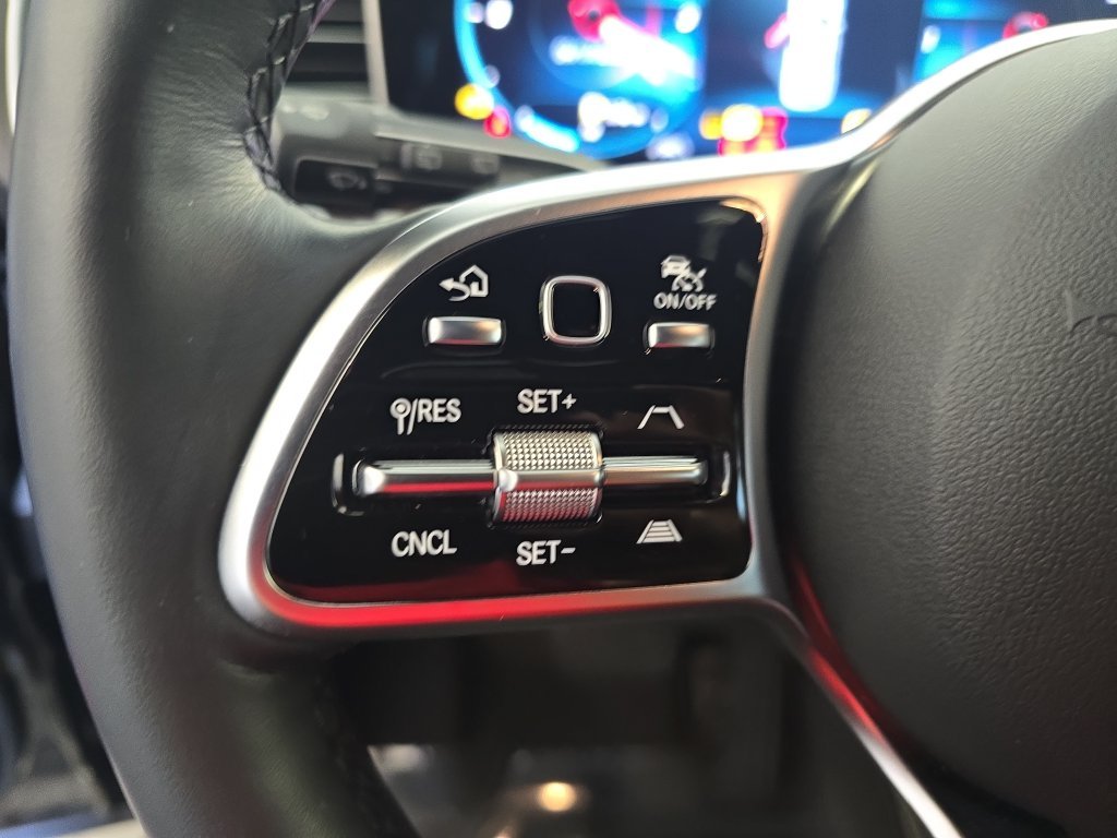 Used 2023 Black Mercedes-Benz GLE 350 image 20