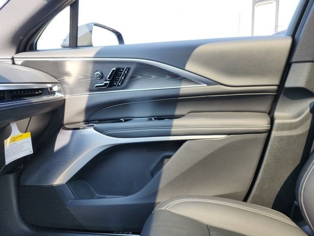 2026 Cadillac LYRIQ V - Photo 26