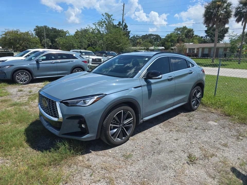 Certified Used 2023 Gray INFINITI LUXE image 1