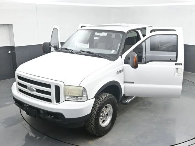 Used 2004 Beige Ford XLT image 48