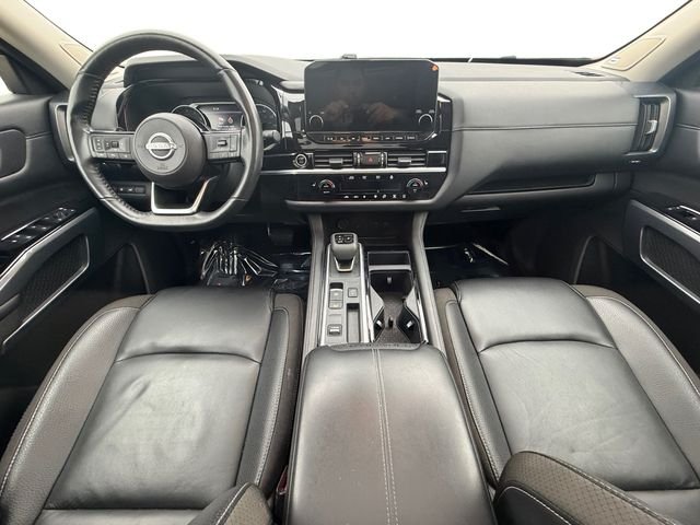Used 2024 Gray Nissan SL image 12