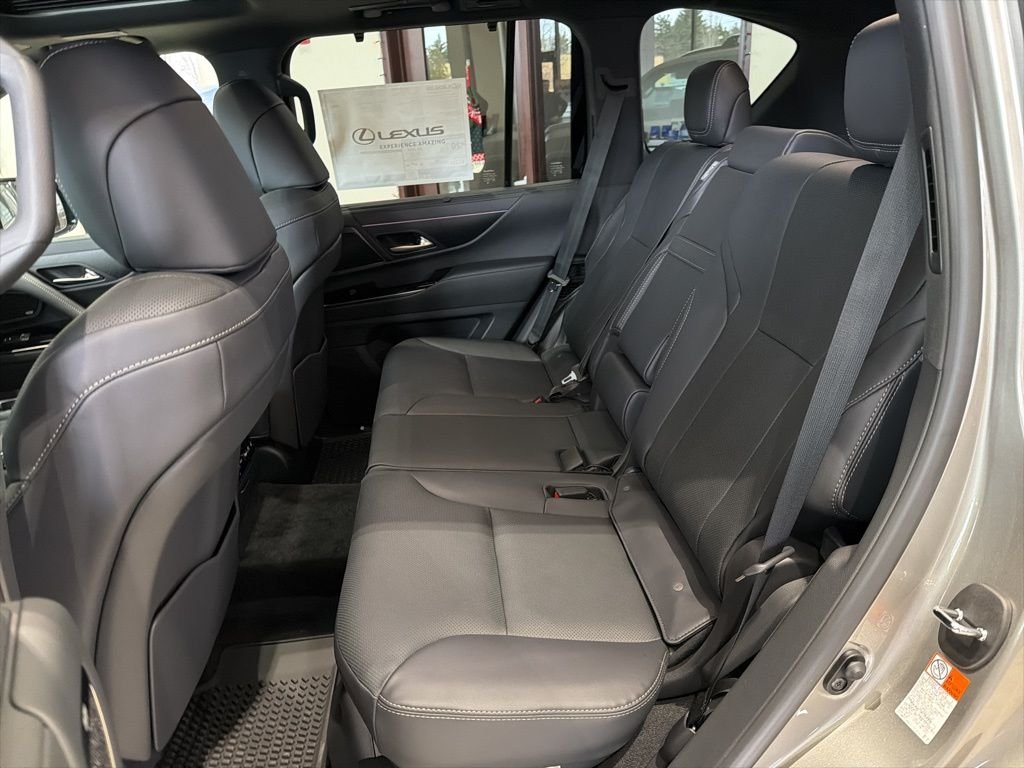 2025 Lexus LX 700h Luxury - Photo 19