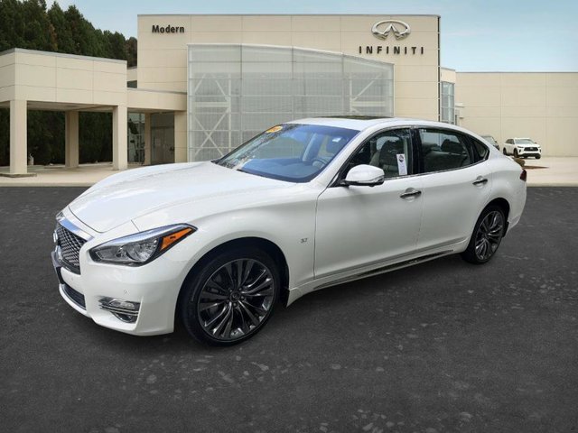2018 INFINITI Q70L 3.7 LUXE