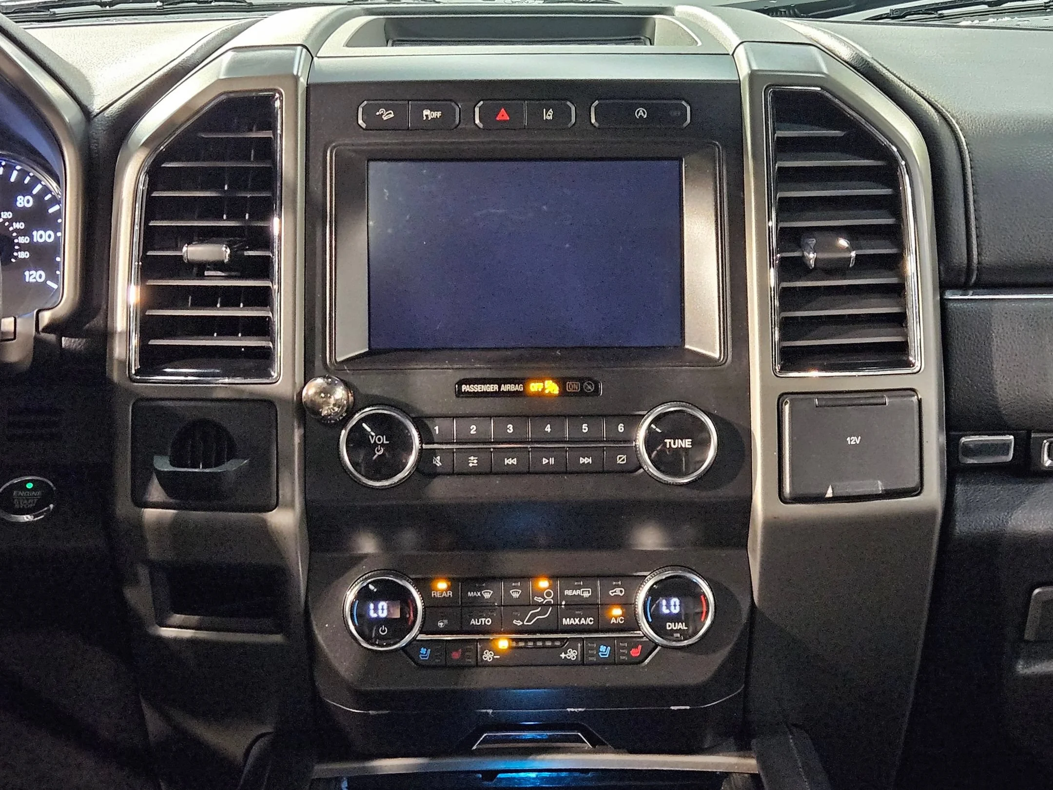 Used 2020 Agate Black Ford XLT image 16
