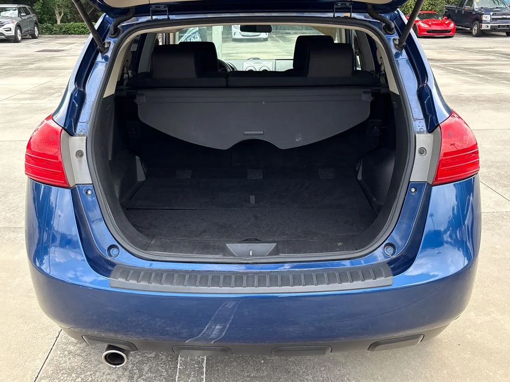 Used 2009 Blue Nissan SL image 33