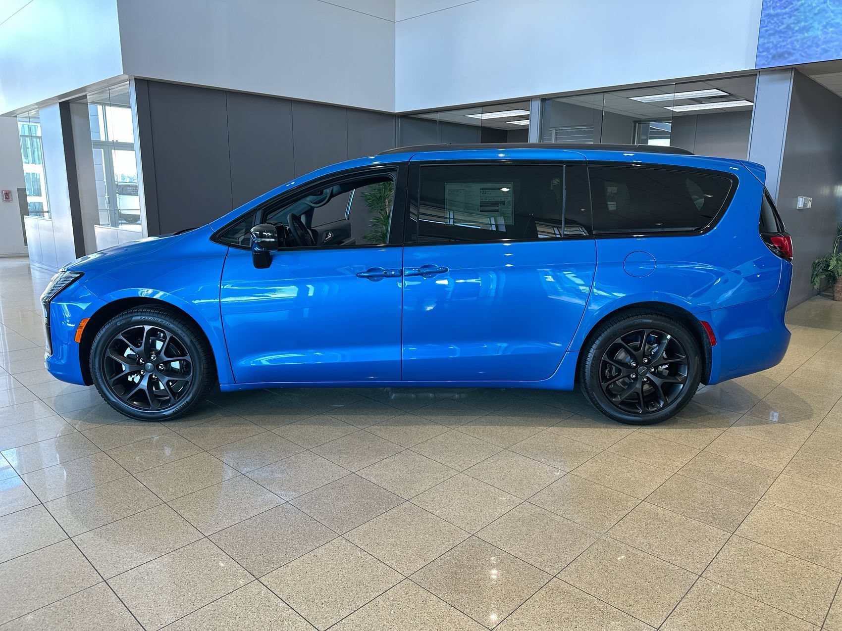 New 2027 Hydro Blue Pearlcoat Chrysler Limited image 5