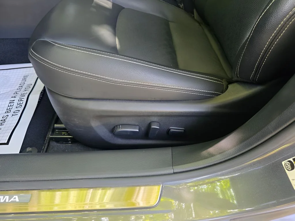 Used 2025 Gun Metallic Nissan 2.5 SL image 17