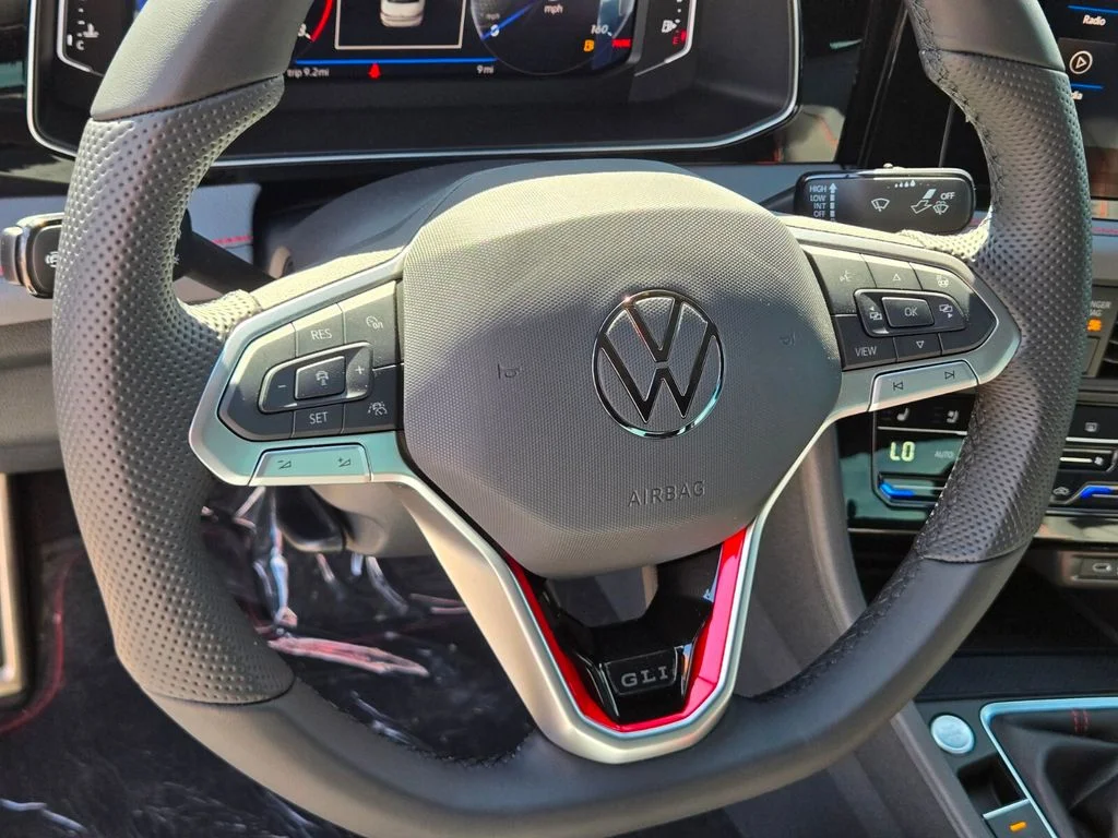 New 2026 White Volkswagen 2.0T Autobahn image 10