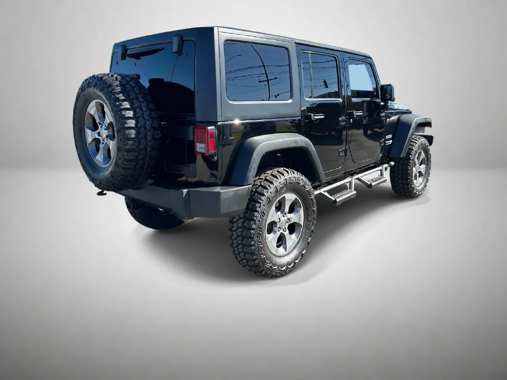 Used 2018 Black Jeep Unlimited Sport image 3