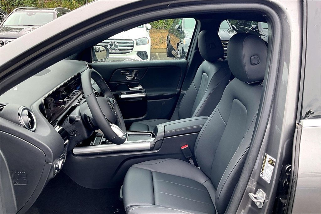 New 2026 Mountain Grey Metallic Mercedes-Benz GLA 250 image 23