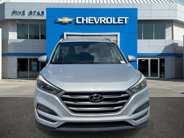Used 2018 Silver Hyundai SEL image 2