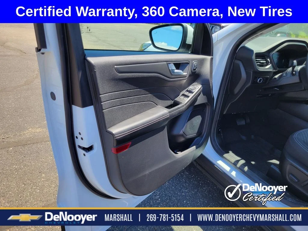 Used 2023 White Ford Active image 6