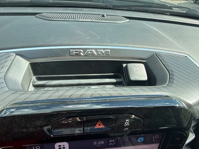 New 2026 Diamond Black Crystal Pearl-Coat Exterior Paint RAM Big Horn image 39
