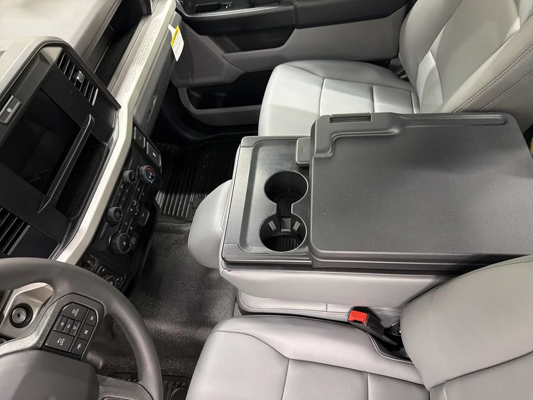 New 2026 Oxford White Ford F-550® XL image 18