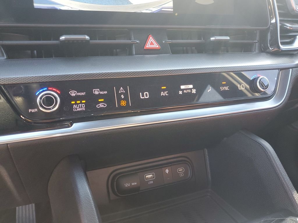 Used 2024 Black Kia SX image 22