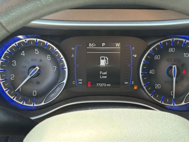 Used 2018 Red Chrysler Touring Plus image 21