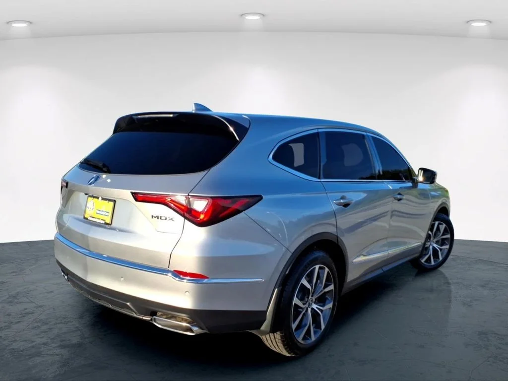 Used 2023 Silver Acura Technology image 7